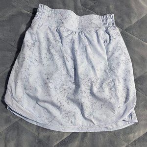 Lululemon Hotty Hot High-Rise Skirt - Size 2